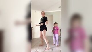 [1372 of 3935 Vids] Bree Louise (bree_louisexoxo aka breebbydance) OnlyFans Leaks Nude