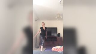 [1403 of 3935 Vids] Bree Louise (bree_louisexoxo aka breebbydance) OnlyFans Leaks Nude