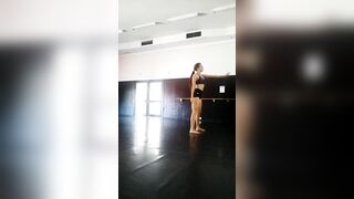 [1438 of 3935 Vids] Bree Louise (bree_louisexoxo aka breebbydance) OnlyFans Leaks Nude