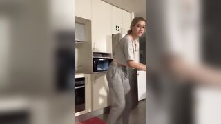 [1478 of 3935 Vids] Bree Louise (bree_louisexoxo aka breebbydance) OnlyFans Leaks Nude