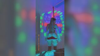 [1489 of 3935 Vids] Bree Louise (bree_louisexoxo aka breebbydance) OnlyFans Leaks Nude