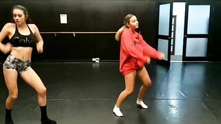 [1518 of 3935 Vids] Bree Louise (bree_louisexoxo aka breebbydance) OnlyFans Leaks Nude