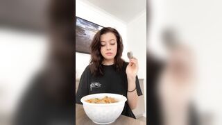 [1521 of 3935 Vids] Bree Louise (bree_louisexoxo aka breebbydance) OnlyFans Leaks Nude