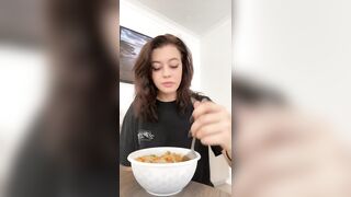 [1521 of 3935 Vids] Bree Louise (bree_louisexoxo aka breebbydance) OnlyFans Leaks Nude