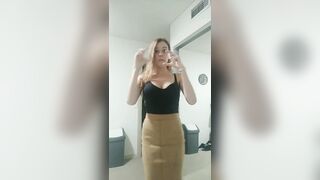 [1543 of 3935 Vids] Bree Louise (bree_louisexoxo aka breebbydance) OnlyFans Leaks Nude