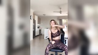 [1557 of 3935 Vids] Bree Louise (bree_louisexoxo aka breebbydance) OnlyFans Leaks Nude