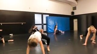 [1568 of 3935 Vids] Bree Louise (bree_louisexoxo aka breebbydance) OnlyFans Leaks Nude