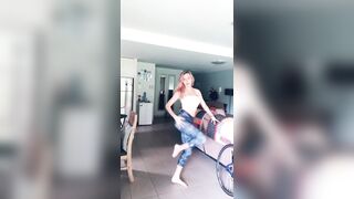 [157 of 3935 Vids] Bree Louise (bree_louisexoxo aka breebbydance) OnlyFans Leaks Nude