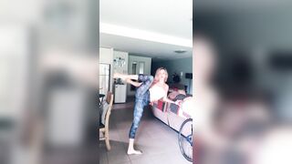 [157 of 3935 Vids] Bree Louise (bree_louisexoxo aka breebbydance) OnlyFans Leaks Nude