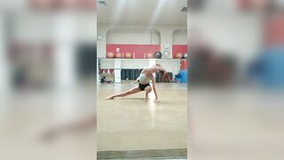 [1638 of 3935 Vids] Bree Louise (bree_louisexoxo aka breebbydance) OnlyFans Leaks Nude