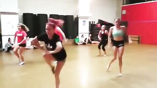 [1673 of 3935 Vids] Bree Louise (bree_louisexoxo aka breebbydance) OnlyFans Leaks Nude