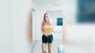 [1696 of 3935 Vids] Bree Louise (bree_louisexoxo aka breebbydance) OnlyFans Leaks Nude