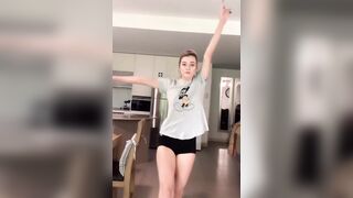 [173 of 3935 Vids] Bree Louise (bree_louisexoxo aka breebbydance) OnlyFans Leaks Nude