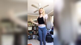 [1756 of 3935 Vids] Bree Louise (bree_louisexoxo aka breebbydance) OnlyFans Leaks Nude