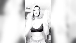 [1757 of 3935 Vids] Bree Louise (bree_louisexoxo aka breebbydance) OnlyFans Leaks Nude