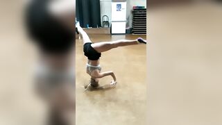 [1765 of 3935 Vids] Bree Louise (bree_louisexoxo aka breebbydance) OnlyFans Leaks Nude