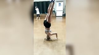 [1765 of 3935 Vids] Bree Louise (bree_louisexoxo aka breebbydance) OnlyFans Leaks Nude