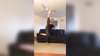 [1802 of 3935 Vids] Bree Louise (bree_louisexoxo aka breebbydance) OnlyFans Leaks Nude