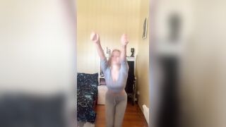 [1806 of 3935 Vids] Bree Louise (bree_louisexoxo aka breebbydance) OnlyFans Leaks Nude