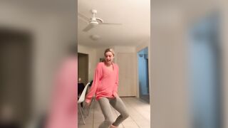 [1810 of 3935 Vids] Bree Louise (bree_louisexoxo aka breebbydance) OnlyFans Leaks Nude