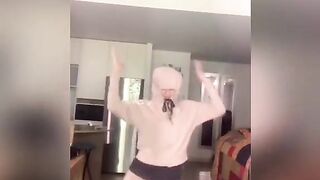 [1829 of 3935 Vids] Bree Louise (bree_louisexoxo aka breebbydance) OnlyFans Leaks Nude