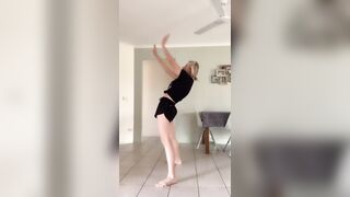 [184 of 3935 Vids] Bree Louise (bree_louisexoxo aka breebbydance) OnlyFans Leaks Nude