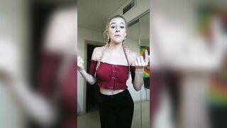 [1921 of 3935 Vids] Bree Louise (bree_louisexoxo aka breebbydance) OnlyFans Leaks Nude