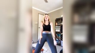 [1951 of 3935 Vids] Bree Louise (bree_louisexoxo aka breebbydance) OnlyFans Leaks Nude