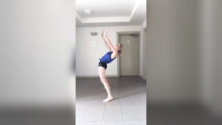 [2096 of 3935 Vids] Bree Louise (bree_louisexoxo aka breebbydance) OnlyFans Leaks Nude