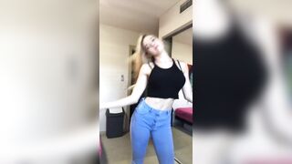 [2117 of 3935 Vids] Bree Louise (bree_louisexoxo aka breebbydance) OnlyFans Leaks Nude