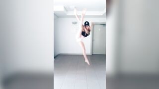 [217 of 3935 Vids] Bree Louise (bree_louisexoxo aka breebbydance) OnlyFans Leaks Nude