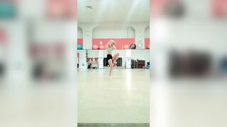 [2228 of 3935 Vids] Bree Louise (bree_louisexoxo aka breebbydance) OnlyFans Leaks Nude