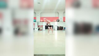 [2228 of 3935 Vids] Bree Louise (bree_louisexoxo aka breebbydance) OnlyFans Leaks Nude