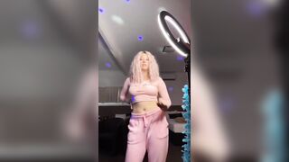 [2322 of 3935 Vids] Bree Louise (bree_louisexoxo aka breebbydance) OnlyFans Leaks Nude