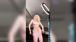 [2322 of 3935 Vids] Bree Louise (bree_louisexoxo aka breebbydance) OnlyFans Leaks Nude