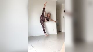 [2379 of 3935 Vids] Bree Louise (bree_louisexoxo aka breebbydance) OnlyFans Leaks Nude