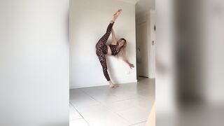 [2379 of 3935 Vids] Bree Louise (bree_louisexoxo aka breebbydance) OnlyFans Leaks Nude