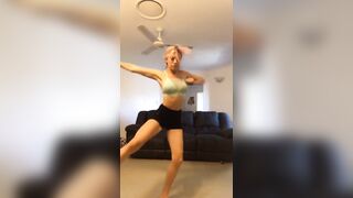 [247 of 3935 Vids] Bree Louise (bree_louisexoxo aka breebbydance) OnlyFans Leaks Nude