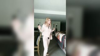 [2487 of 3935 Vids] Bree Louise (bree_louisexoxo aka breebbydance) OnlyFans Leaks Nude