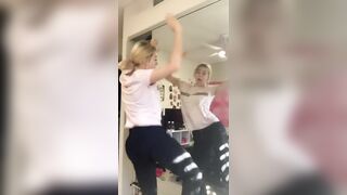 [271 of 3935 Vids] Bree Louise (bree_louisexoxo aka breebbydance) OnlyFans Leaks Nude