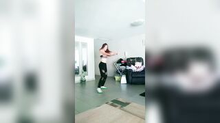 [275 of 3935 Vids] Bree Louise (bree_louisexoxo aka breebbydance) OnlyFans Leaks Nude