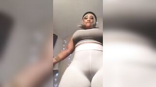 [142 of 457 Vids] Nikiarenee (Nikia Renee) OnlyFans Leaks Nude Cosplay Corn Queen