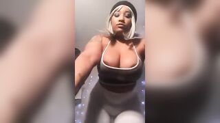 [142 of 457 Vids] Nikiarenee (Nikia Renee) OnlyFans Leaks Nude Cosplay Corn Queen