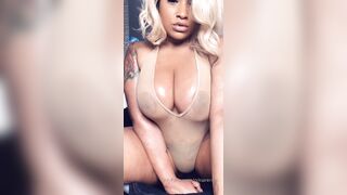 [449 of 457 Vids] Nikiarenee (Nikia Renee) OnlyFans Leaks Nude Cosplay Corn Queen