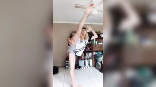 [2801 of 3935 Vids] Bree Louise (bree_louisexoxo aka breebbydance) OnlyFans Leaks Nude