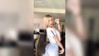 [300 of 3935 Vids] Bree Louise (bree_louisexoxo aka breebbydance) OnlyFans Leaks Nude