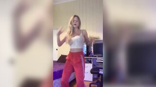 [303 of 3935 Vids] Bree Louise (bree_louisexoxo aka breebbydance) OnlyFans Leaks Nude