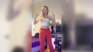 [303 of 3935 Vids] Bree Louise (bree_louisexoxo aka breebbydance) OnlyFans Leaks Nude