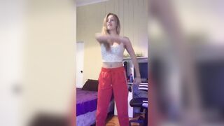 [303 of 3935 Vids] Bree Louise (bree_louisexoxo aka breebbydance) OnlyFans Leaks Nude