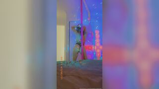 [304 of 3935 Vids] Bree Louise (bree_louisexoxo aka breebbydance) OnlyFans Leaks Nude